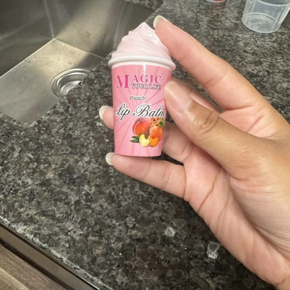 Magic Your Life Smoothie Slushy Lip Balm - Picture 5 of 6